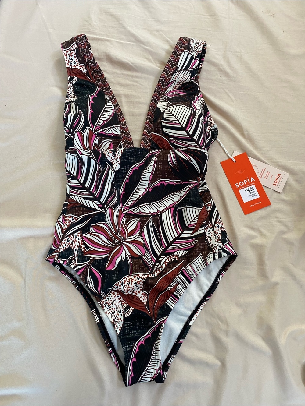 sofia by sofia vergara Multicolor Floral Print Bodysuit in Pink, Black & White